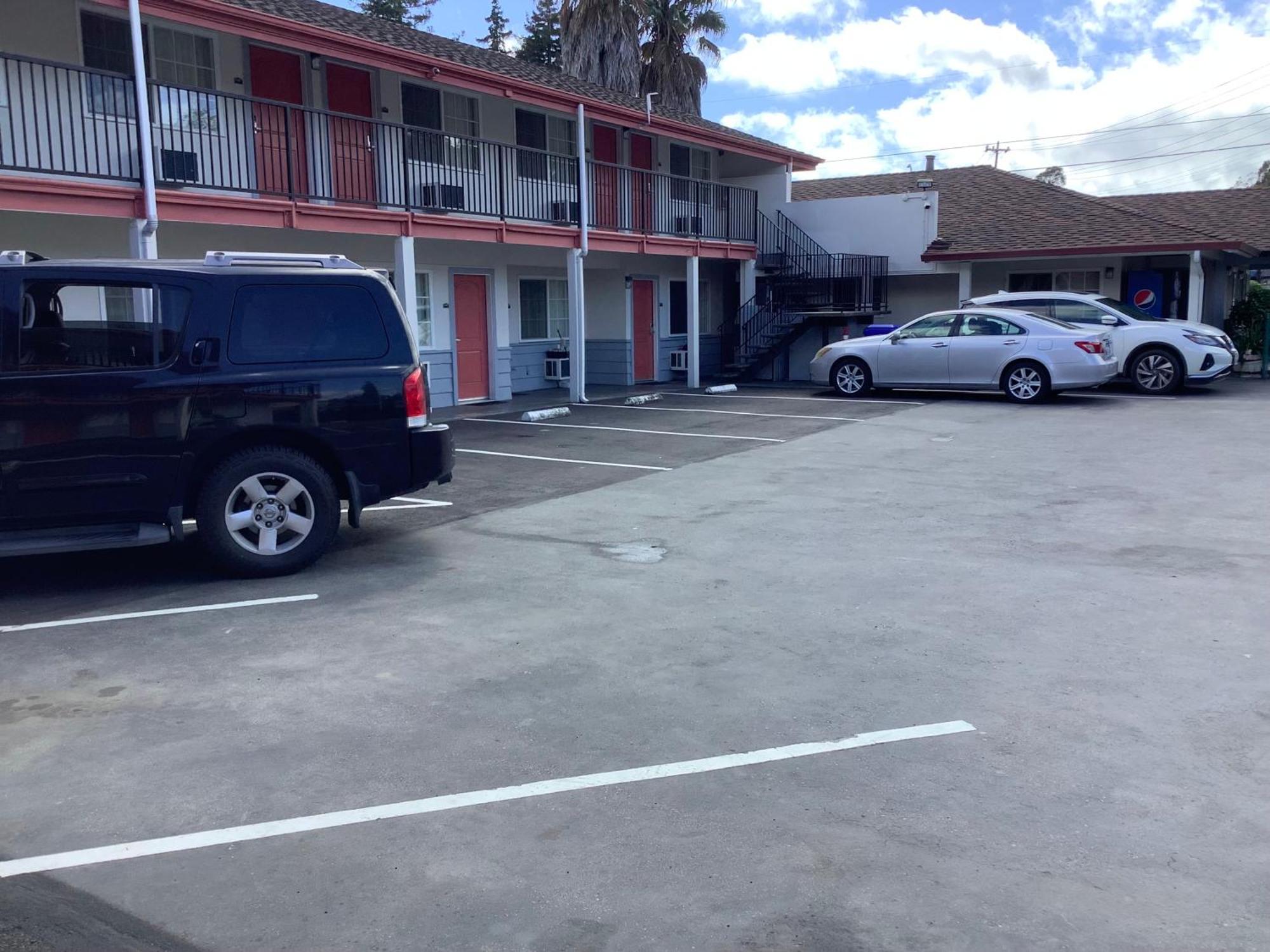 National 9 Motel Santa Cruz Exterior photo